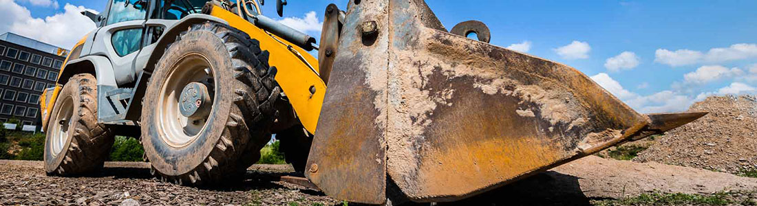 Pour la conduite d'engins de chantier en toute scurit, le CACES R372m est un certificat qui permet de s'assurer des connaissances du conducteur : responsabilit de l'oprateur, prparation  la mise en route, rgles gnrales de scurit, etc.